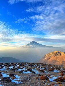 دماوند سربلند