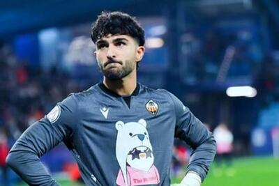 گشت و گذار عابدزاده و خواهرش در تهران / لحظات خاطره‌انگیز تعطیلات / عکس‌های اختصاصی و دیدنی | اندیشه قرن