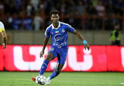 انتقال جنجالی در فوتبال ایران؛ ستاره استقلال در مسیر پرسپولیس / بازیکن محبوب استقلال در آستانه پیوستن به سرخ‌ ها؛ جزئیات انتقال جنجالی