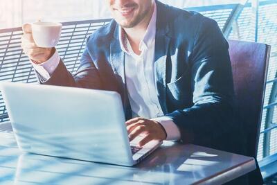 قصه‌های نان و نمک(76)/ ادکلن در دود!