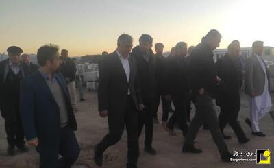  بازدید معاون وزیر نیرو از ساختگاه نیروگاه خورشیدی ۶۰ مگاواتی در شهرستان زاهدان