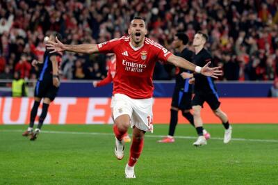 بمب‌افکن یونانی رکوردها را شکست