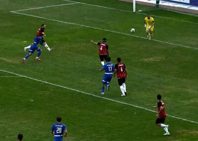 چمن ورزشگاه جدید استقلال ایده‌آل نیست!