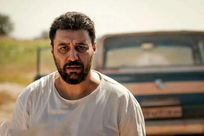  صحنه‌ای از سریال وحشی که یاد سکانس معروف «کما» را زنده کرد