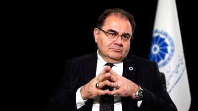 بازی کارت‌های بازرگانی اجاره‌ای پشتِ دستِ جهش‌های ارزی