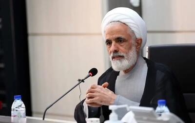  اظهارات معاون حقوقی پزشکیان درباره صدور گواهینامه موتورسیکلت برای زنان/ امیدوارم روح کلی حاکم بر لایحه دولت درباره حمایت از زنان در مجلس حفظ شود