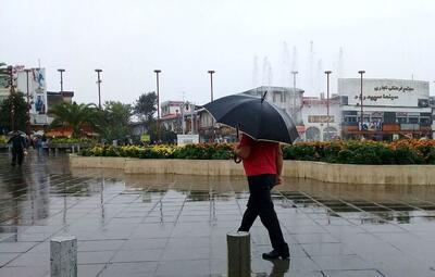 واکنش وزارت نیرو به خبر «امکان تامین آب ۶۰۰ میلیون نفر با بارش‌های اخیر»: بخش بزرگی از بارش‌ها تبخیر مستقیم می‌شود / در جنوب کشور بخشی از سیلاب‌ها به سمت دریا حرکت می‌کنند / می‌پرسند «چرا این آب‌ها هدر می‌روند؟»؛ این، بخشی از چرخه طبیعی است که در کره زمین رخ می‌دهد