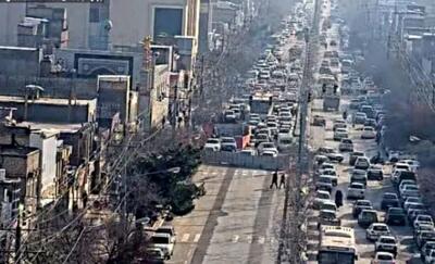 فرونشست زمین، یک بلوار پرتردد در مشهد را مسدود کرد