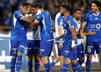 مشهد نه، استقلال - گل‌گهر در ورزشگاه شهدای قدس