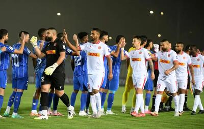 پوشش زنده؛ المحرق مقابل استقلال [ ۰ -  ۱ ] / قلی‌زاده آبی‌ها را پیش انداخت