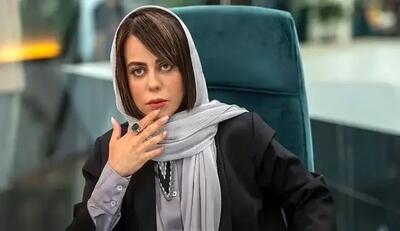  زمستان 1404: الهام اخوان به استقبال کریسمس رفت