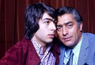 «فردین» به همراه پسرش «سعید» در یک کافه در تهران؛ دهه 50