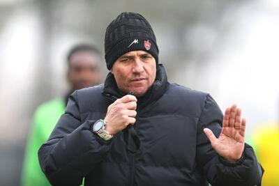 اردوی کیش روی میز پرسپولیس؛ تصمیم با اوسمار!