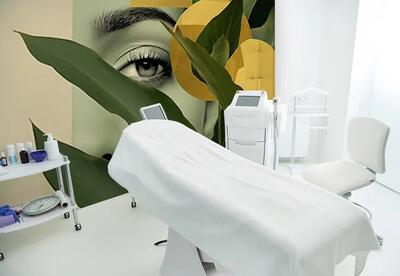 شکایت یک بیمار از کلینیک زیبایی | کشف ۴۳ کارتن آمپول‌ اگزوزوم و فیلر غیرمجاز