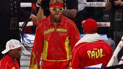 کتک‌خوری که در پول غلت می‌زند!