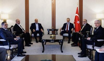  دیدار وزیر خارجه ترکیه با هیئت ارشد حماس