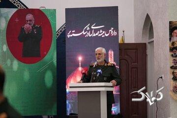 اظهارات یک مقام ارشد سپاه درباره شخصیت تکرار نشدنی شهید سردار سلیمانی - مجله اینترنتی کولاک