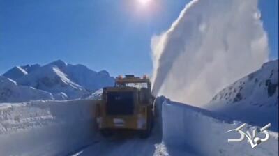 بارش ۲ متر برف در یک شهرستان غربی کشور! |+ ویدئو - مجله اینترنتی کولاک