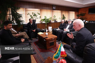 اسبقیان: تعامل فدراسیون کشتی با حوزه معاونت قهرمانی بی‌نظیر است