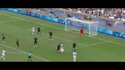 ویدئو: مروری بر مهارت‌ها و پاس‌های رابونایی رایان چرکی - پارس فوتبال