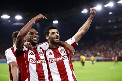 نقش پررنگ طارمی و الکعبی در خط حمله المپیاکوس - پارس فوتبال