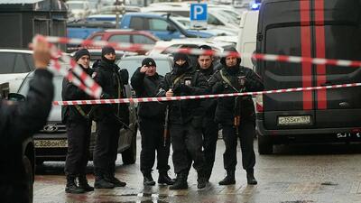 دو افسر پلیس در مسکو بر اثر انفجار بمب کشته شدند؛ انفجار نزدیک محل ترور یک ژنرال روس