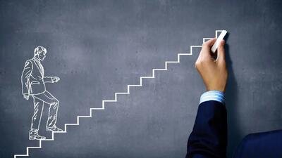 فرمول طلایی موفقیت شغلی: یادگیری 3 مهارت اجتماعی ضروری