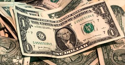 جدیدترین قیمت دلار آمریکا امروز چهارشنبه ۳ دی ۱۴۰۴ اعلام شد