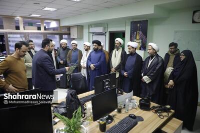  بازدید اعضای مجمع روحانیون عضو شورای شهر‌های کشور از مؤسسه فرهنگی شهرآرا + عکس