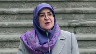  دستگاه اتوبوس درون‌شهری تحویل داده شد/ راه‌اندازی فرایند‌های تولید RDF برای کارخانه‌های سیمان در دستور کار هست