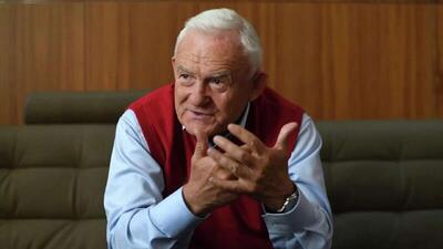  سیاستمدار لهستانی: اتحادیه اروپا به جای استراتژی، مردم خود را با تهدید روسیه می‌ ترساند