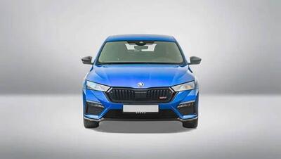 اشکودا اکتاویا؛ خودرویی شبیه ظرف‌های «ساخت چک»؛ نه پرزرق‌وبرق، اما ماندگار