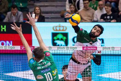 بازگشت جنون‌آمیز ایندکپول در پلاس‌ لیگا؛ ۲۳ امتیاز اسفندیار هم مانع باخت چلم نشد