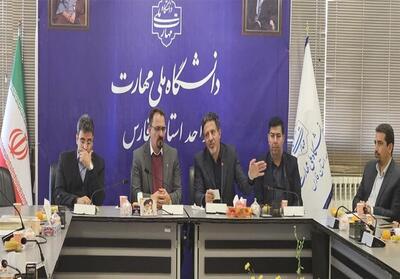 ضرورت تجهیز کارگاه‌های ملی مهارت - تسنیم