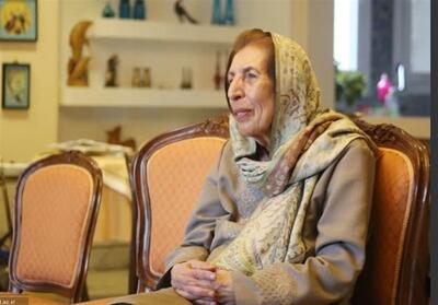 هیچ نشانه‌ای از زبان فارسی بر مزار پدر شعر فارسی نیست - تسنیم