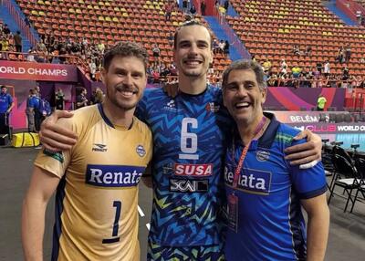  جیانلی: افتخار می‌کنم با این دو نفر عکس گرفتم