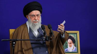 رهبر انقلاب: نامه آیت‌الله میلانی در حمایت از امام یک سند تاریخی است