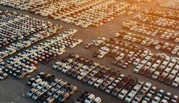 جهش قیمت خودروهای داخلی در یک ماه اخیر؛ ری‌را ۳۳۰ میلیون گران شد