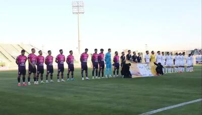 ملوان نیمه‌شب می‌رسد، بازی 2 ساعت عقب افتاد