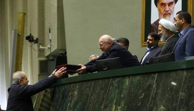 نشست رئیس سازمان برنامه؛ از افزایش 20 درصدی حقوق کارمندان تا حذف بودجه دستگاه‌های غیرضروری