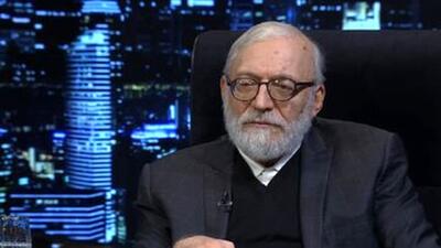  لاریجانی: شریفی زارچی چرت و پرت می‌گوید!