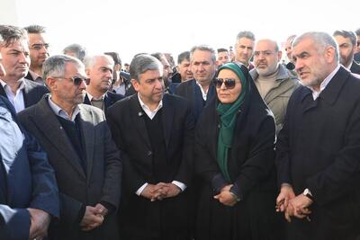  وزیر راه و شهرسازی در بازدید از نهضت ملی مسکن اردبیل: بیش از ۲ هزار واحد تا پایان سال آماده تحویل می‌شود