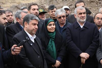  وزیر راه: صدای سوت قطار تا پایان سال در اردبیل شنیده می‌شود/ریل‌گذاری راه‌آهن اردبیل–میانه به پایان رسید