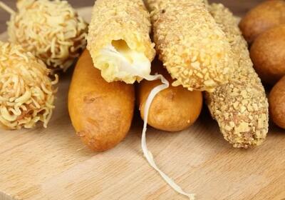 طرز تهیه کورن داگ کره ای به سه روش مختلف / کورن داگ های لذیذ