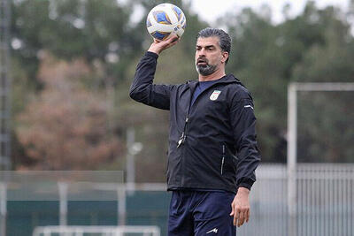 چمن «پشت پرده» دارد!