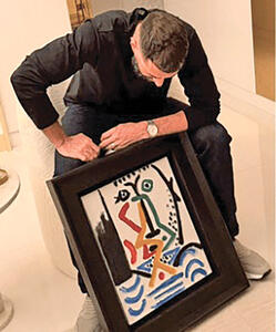 «پرتره مرد  ریشو» در دستان کریم بنزما