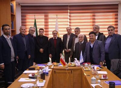 بیمه‌ها باید قیمت واقعی ویزیت پزشکان را بپردازند - اکونیوز