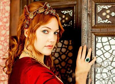 قاب خانوادگی بازیگر خرم سلطان در جشن کریسمس - اکونیوز