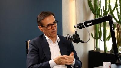 درآمد نفتی دولت کم شده و دولتی‌ها می‌خواهند این کاهش را با افزایش در مالیات، قیمت حامل‌های انرژی، نرخ ارز و عوارض گمرکی جبران کنند