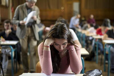 «استرس امتحان» بیماری روانی نیست